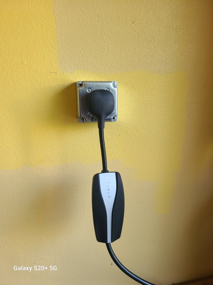 Slide of Go Pro Electric