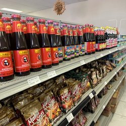 La Suerte Oriental Market