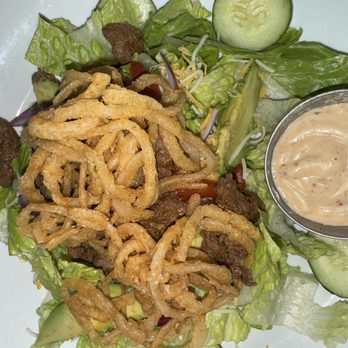 The Stillery - Avocado steak salad - American Near Me - Richfield, Wisconsin