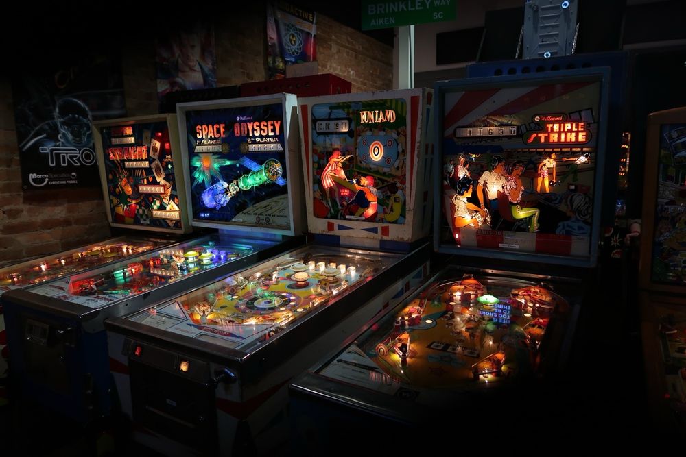 Social spots from Radioactive Pinball Arcade