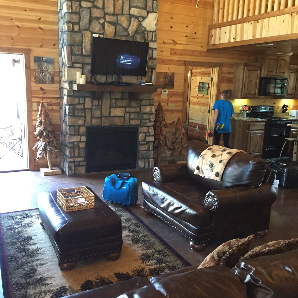 Broken Bow Cabin Lodging - Vacation Rentals Near Me - Broken Bow, Oklahoma Broken Bow Cabin Lodging - Vacation Rentals Near Me - Broken Bow, Oklahoma