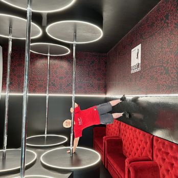 Paradox Museum - I couldn't hold on much longer. - Museums Near Me - Las Vegas, Nevada Paradox Museum - I couldn't hold on much longer. - Museums Near Me - Las Vegas, Nevada