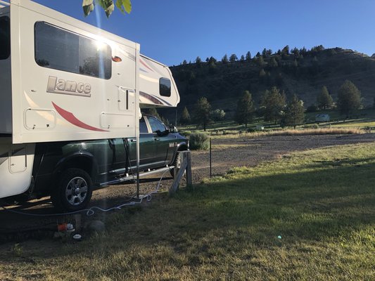 Monument Motel & Rv Park