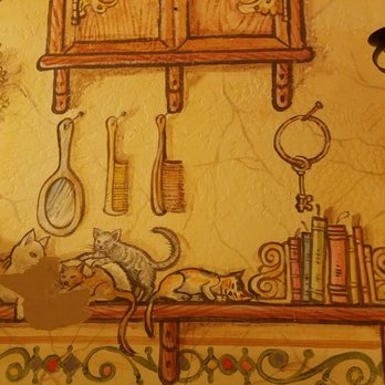 La Patria Mariscos & Grill Restaurant - Women's room mural - Mexican Near Me - Fields Landing, California