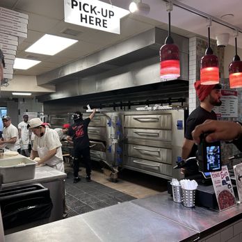 Joe's Pizza - Pizza Near Me - New York, New York