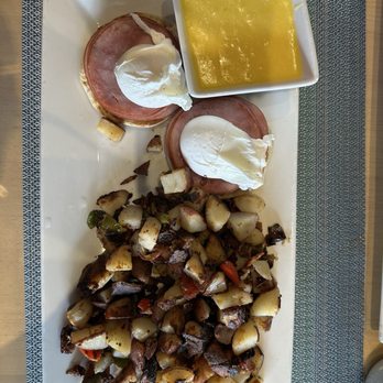 Kitchen 46 Restaurant & Bar - Classic Benedict - Comfort Food Near Me - San Diego, California Kitchen 46 Restaurant & Bar - Classic Benedict - Comfort Food Near Me - San Diego, California