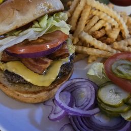 Bacon Cheeseburger with Crinkle Cut Fries Bacon Cheeseburger with Crinkle Cut Fries