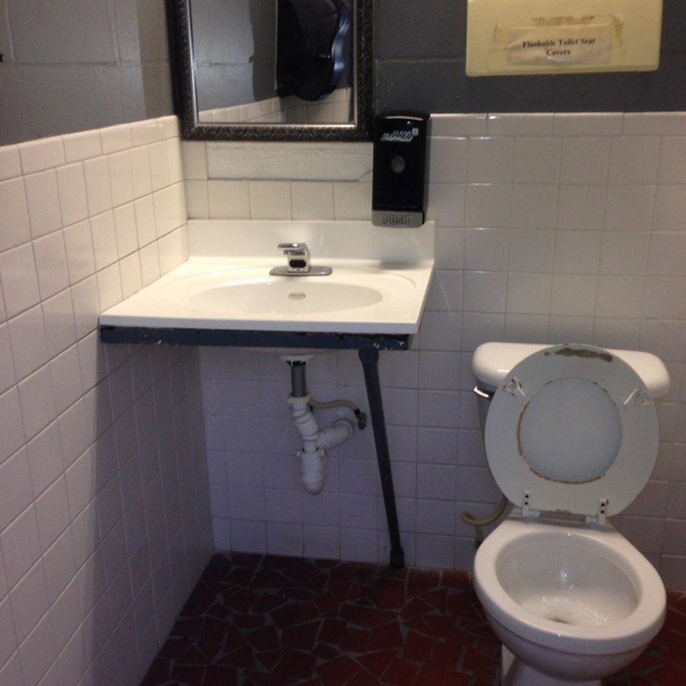 Arcadia Peace River Campground - Bathroom - Campgrounds Near Me - Arcadia, Florida