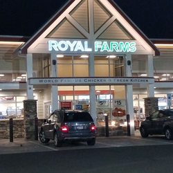 Royal Farms - Front entrance
