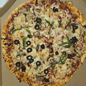 Domino's Pizza - Large on NY Style crust - grilled chicken, garlic bell peppers, onions, mushrooms, extra cheese and sauce - $9.99 special - Pizza Near Me - Clermont, Florida Domino's Pizza - Large on NY Style crust - grilled chicken, garlic bell peppers, onions, mushrooms, extra cheese and sauce - $9.99 special - Pizza Near Me - Clermont, Florida