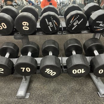 LA Fitness - No one to re rack and organize weights at end of day prior to next. - Gyms Near Me - Houston, Texas LA Fitness - No one to re rack and organize weights at end of day prior to next. - Gyms Near Me - Houston, Texas