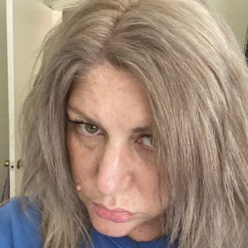 Elizabeths Studio - Same pic - Hair Salons Near Me - Hermosa Beach, California