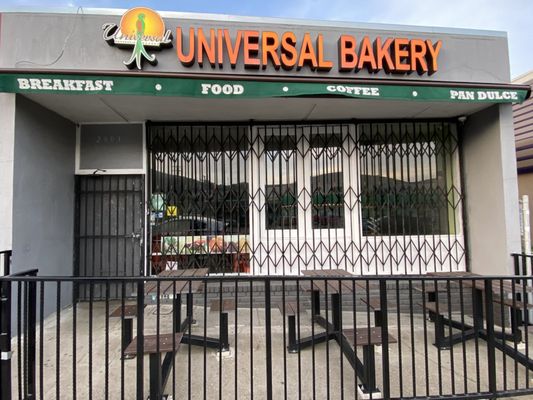 Universal Bakery on Geneva by null