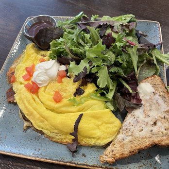 First Watch - The Works Omelette - Breakfast & Brunch Near Me - Houston, Texas