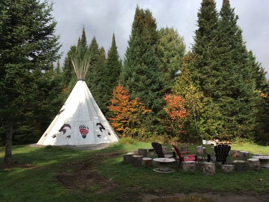 Tipi Adventures - Simply Fit and Fun by null