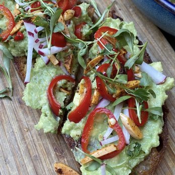 Magnolia House - Avocado Toast - Cocktail Bars Near Me - Pasadena, California