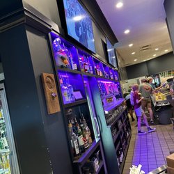 Mellow Mushroom Auburn - The bar