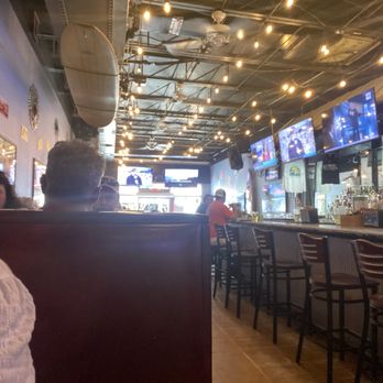 Kaya Island Eats - Inside seating area - Caribbean Near Me - Key West, Florida
