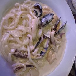 Spicy Seafood Stir-fried Udon / 해물볶음우동
