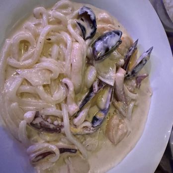 UnderGround Kitchen - Spicy Seafood Stir-fried Udon / 해물볶음우동 - Beer Bar Near Me - Federal Way, Washington