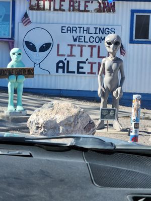 Little A'Le'Inn by null