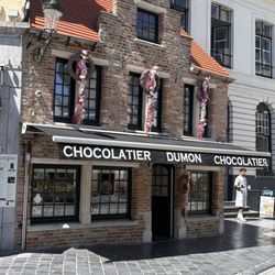 Dumon Chocolatier - Storefront