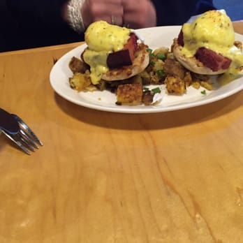 Rooster - Eggs Benedict - New American Near Me - Newington, Connecticut Rooster - Eggs Benedict - New American Near Me - Newington, Connecticut