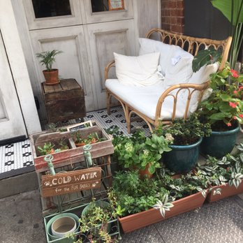 Urban Backyard - Outside patio in front - Coffee & Tea Near Me - New York, New York Urban Backyard - Outside patio in front - Coffee & Tea Near Me - New York, New York