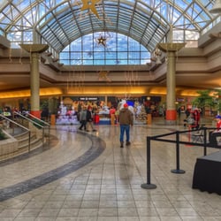 Mill Woods Town Centre - Millwoods town centre Christmas season