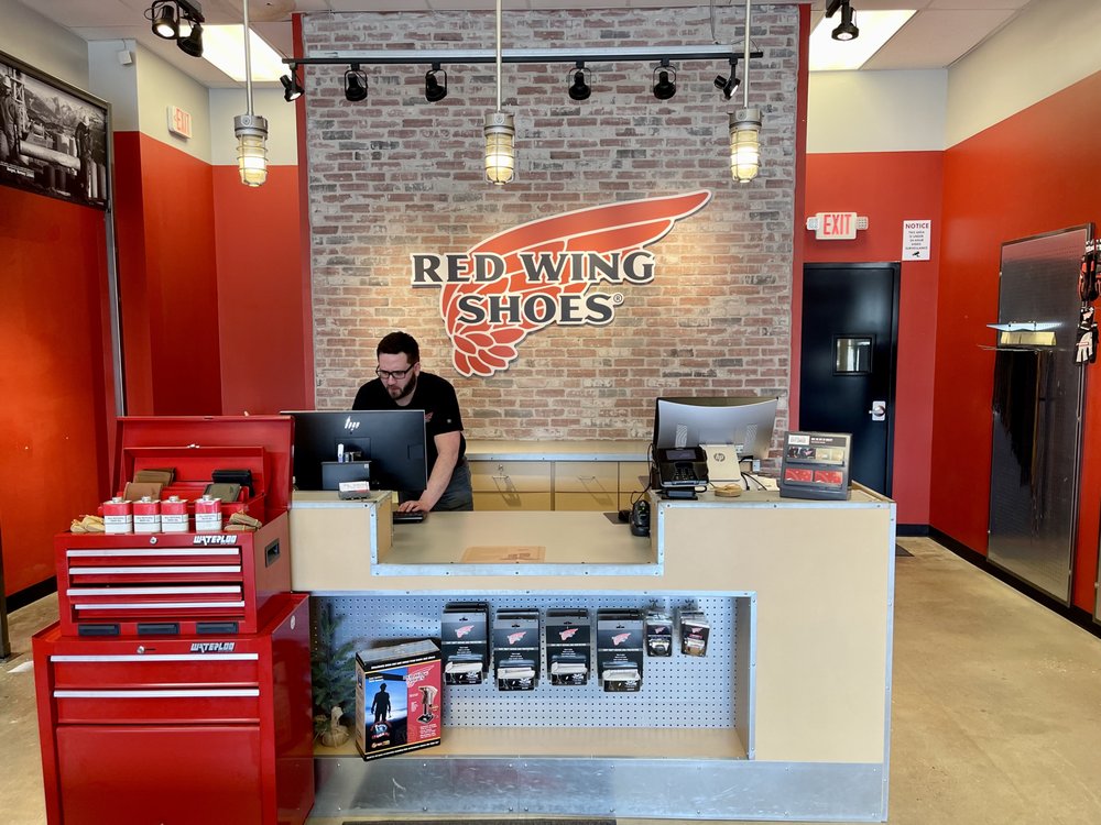 RED WING SHOES Updated May 2024 2207 Kaliste Saloom Rd, Lafayette
