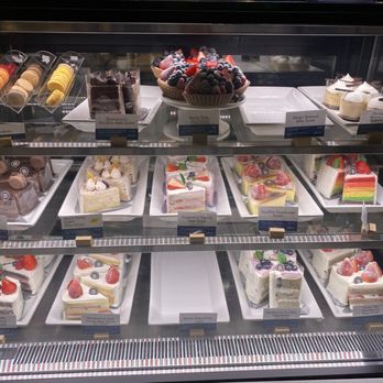 Paris Baguette - Bakeries Near Me - Midvale, Utah
