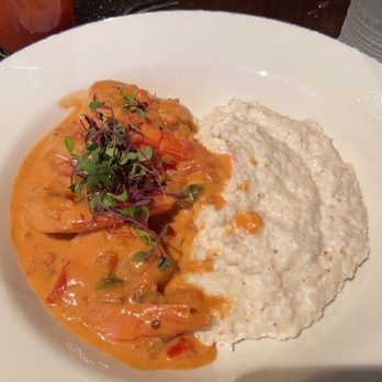 Union Tavern - Shrimp and coconut grits - New American Near Me - Nashville, Tennessee Union Tavern - Shrimp and coconut grits - New American Near Me - Nashville, Tennessee