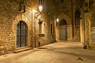Barcelona eBikes Tour by null