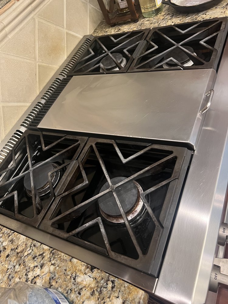 MORALE’S HOUSE CLEANING SERVICE Louisville, Kentucky Home Cleaning