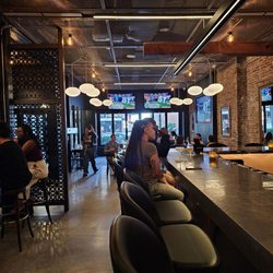 Roost Pub & Kitchen - Facing front