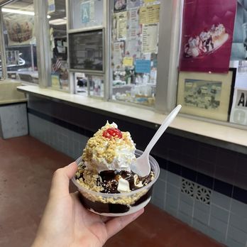 J's Ice Cream Parlor - Small Hot Fudge Sundae - Shaved Ice Near Me - Pico Rivera, California J's Ice Cream Parlor - Small Hot Fudge Sundae - Shaved Ice Near Me - Pico Rivera, California