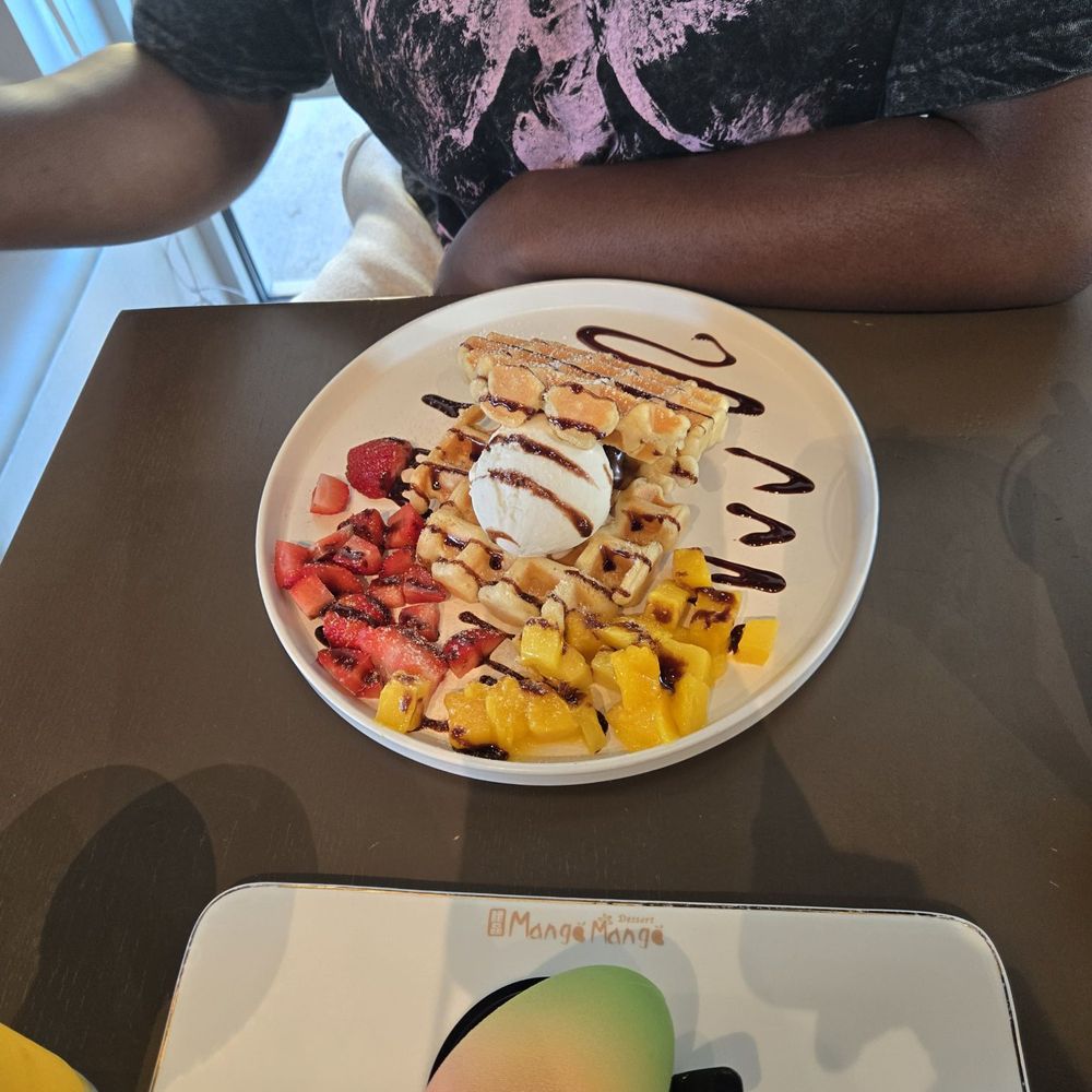 Mango Mango Dessert - Mango Passionfruit Mousse Cake & Strawberry Waffle - Desserts Near Me - Edison, New Jersey