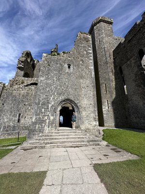 Rock of Cashel by null
