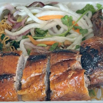 Thọ - Dry noodles with duck - Vietnamese Near Me - Seattle, Washington