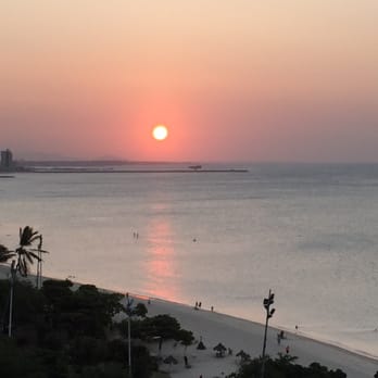 Golden Fortaleza Flat - Sunset from the hotel varanda. - Hotels Near Me - Fortaleza, CE