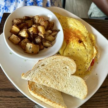 Carnivore - Farm-fresh omelette! - Steakhouses Near Me - St. Louis, Missouri