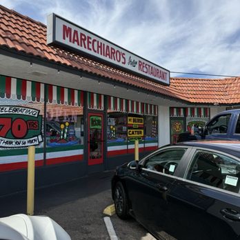 Marechiaros on 2nd - Outside - Pizza Near Me - El Cajon, California