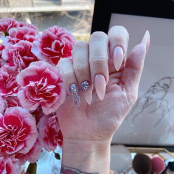 Diva Beauty Lounge - Nail Salons Near Me - Fairfax, Virginia Diva Beauty Lounge - Nail Salons Near Me - Fairfax, Virginia