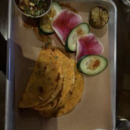 BIRRIA TACOS DORADO BIRRIA TACOS DORADO