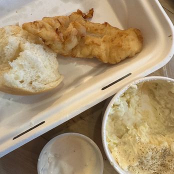 Ezell's Famous Chicken - I put pepper on that potato salad. This was the most beige meal I've ever had. - Southern Near Me - Bellevue, Washington Ezell's Famous Chicken - I put pepper on that potato salad. This was the most beige meal I've ever had. - Southern Near Me - Bellevue, Washington