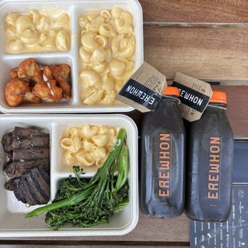 Erewhon - Grocery Near Me - Calabasas, California