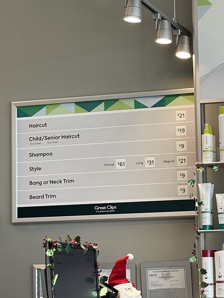 GREAT CLIPS Updated September 2024 11 Photos & 24 Reviews 7520 Elk Grove Blvd, Elk Grove