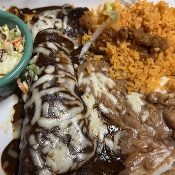 La Hacienda - Chicken Enchiladas de Mole - Mexican Near Me - San Carlos, California La Hacienda - Chicken Enchiladas de Mole - Mexican Near Me - San Carlos, California
