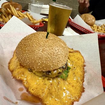 Squeeze Inn Hamburgers - Burgers Near Me - Napa, California Squeeze Inn Hamburgers - Burgers Near Me - Napa, California