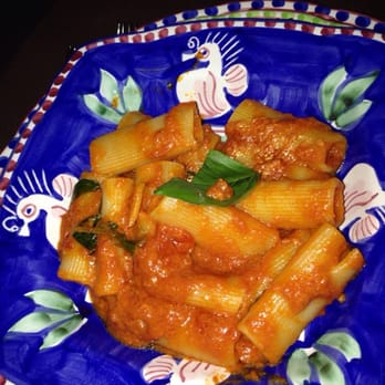 Orestorante - Rigatoni Pomodoro - Mediterranean Near Me - Ponza, LT